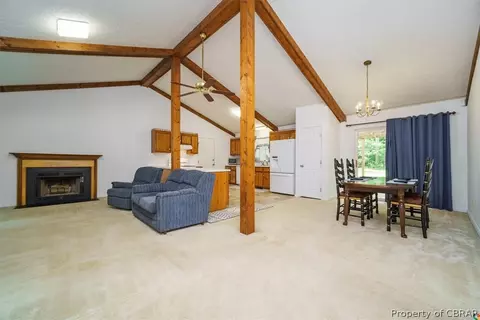 6936 Seawell Ave, Gloucester, VA 23061 photo 4