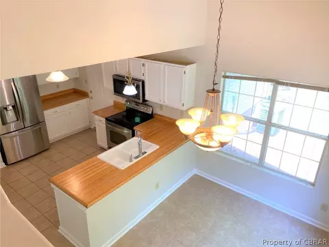 8399 Kitchener Dr, Gloucester, VA 23061 photo 9