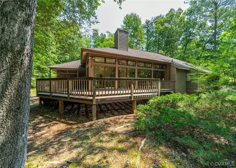 3708 Commodore Point Cir, Midlothian, VA 23112 photo 1
