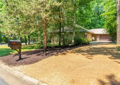 3708 Commodore Point Cir, Midlothian, VA 23112 photo 18
