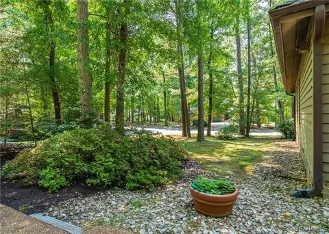 3708 Commodore Point Cir, Midlothian, VA 23112 photo 24