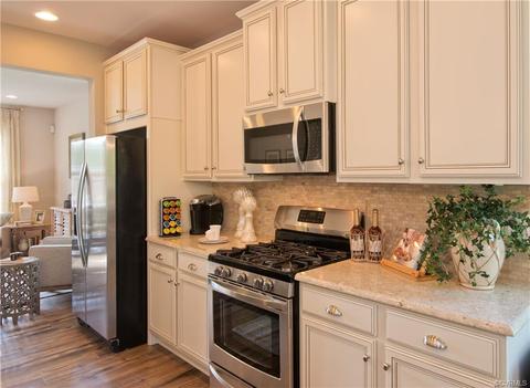 12229 Ground Pine Ct, Midlothian, VA 23112 photo 5
