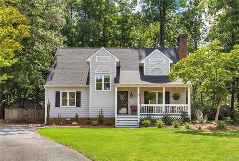 3901 Paces Ferry Rd, Chester, VA 23831 photo 2