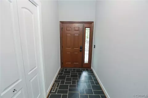 1606 Headwaters Rd, Midlothian, VA 23113 photo 4