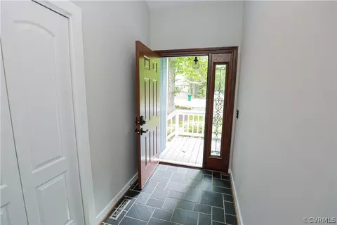 1606 Headwaters Rd, Midlothian, VA 23113 photo 3