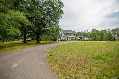 306 Old Plank Rd, Kenbridge, VA 23944 photo 2