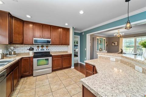 5319 Liberty Ct, Gloucester, VA 23061 photo 10