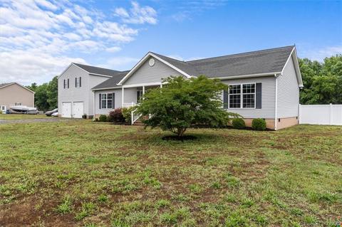 5319 Liberty Ct, Gloucester, VA 23061 photo 3