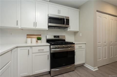 11929 W Briar Patch Dr, Midlothian, VA 23113 photo 6