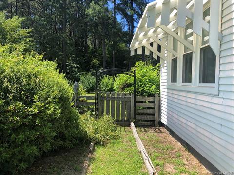 5435 Ark Rd, Gloucester, VA 23061 photo 13