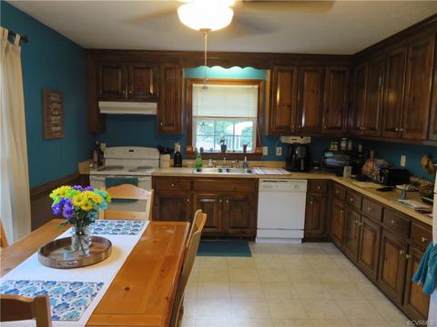 4097 Wakema Rd, West Point, VA 23181 photo 13