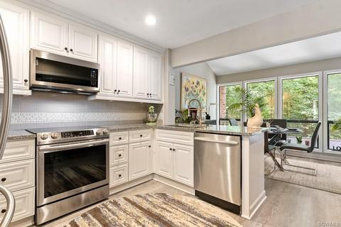 13504 Heathbrook Dr, Midlothian, VA 23112 photo 9