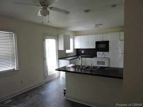 7971 Yacht Haven Rd, Gloucester Point, VA 23062 photo 6