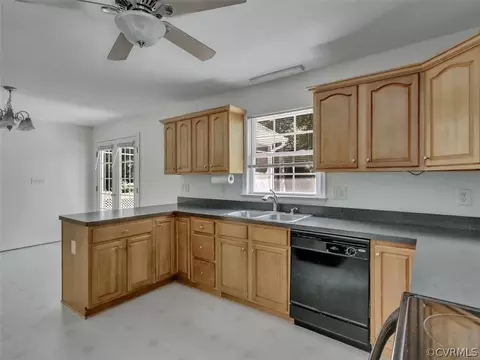 34194 Shingleton Rd, Waverly, VA 23890 photo 11