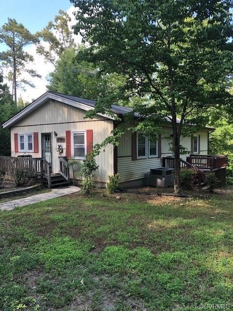 475 Meredith Mill Rd, Brodnax, VA 23920 photo 1