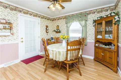 10910 Stepney Rd, Chester, VA 23831 photo 6