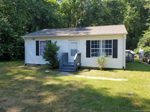 9932 Forest Grove Dr, Gloucester, VA 23061 photo 1
