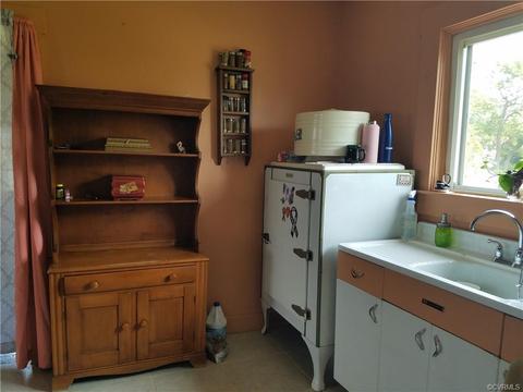 628 Eubank Landing Rd, Topping, VA 23169 photo 12
