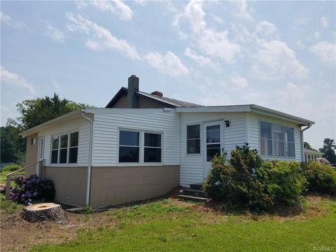 628 Eubank Landing Rd, Topping, VA 23169 photo 1