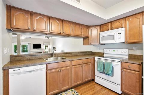 4905 Long Shadow Dr, Midlothian, VA 23112 photo 14