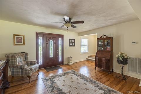 727 Eanes Rd, Kenbridge, VA 23944 photo 9