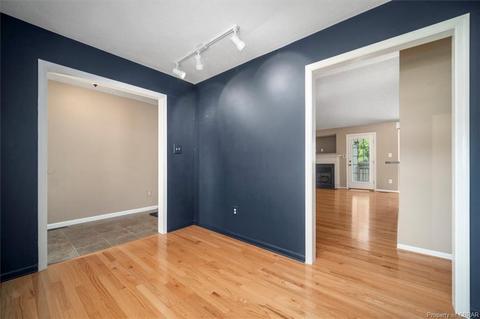 7412 Cox Cir, Gloucester, VA 23061 photo 27