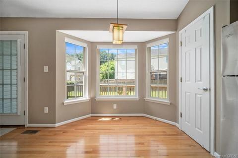 7412 Cox Cir, Gloucester, VA 23061 photo 15