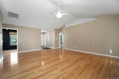 7412 Cox Cir, Gloucester, VA 23061 photo 8