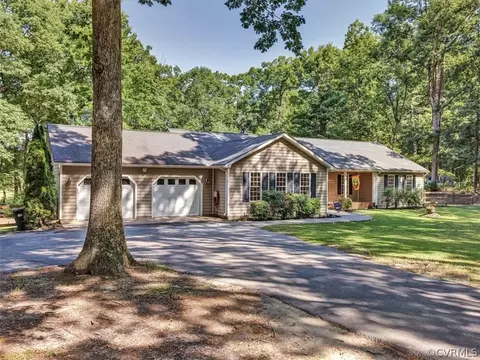 3665 Diggstown Rd, Bumpass, VA 23024 photo 4