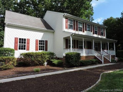 8286 Hamilton Dr, Gloucester, VA 23061 photo 4