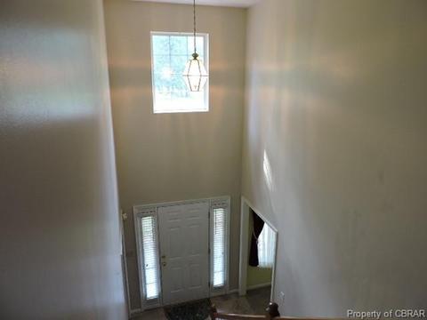 8286 Hamilton Dr, Gloucester, VA 23061 photo 12
