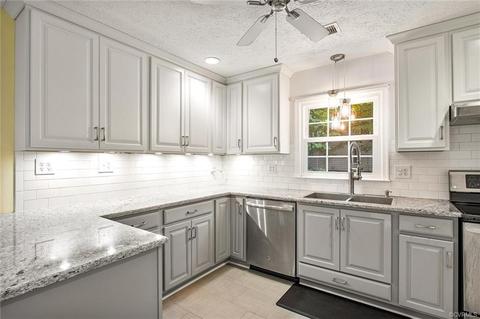 7105 Deer Run Ln, Midlothian, VA 23112 photo 10