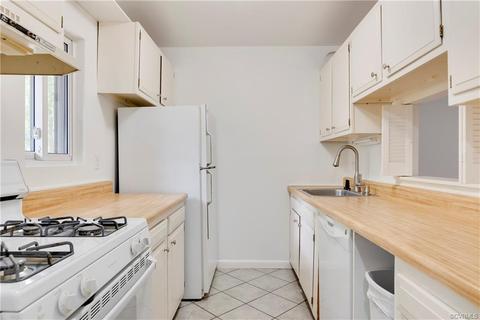11731 S Briar Patch Dr, Midlothian, VA 23113 photo 6
