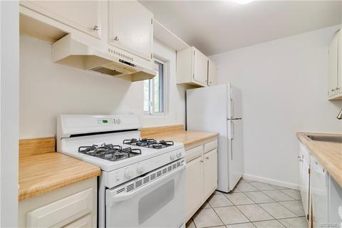 11731 S Briar Patch Dr, Midlothian, VA 23113 photo 8