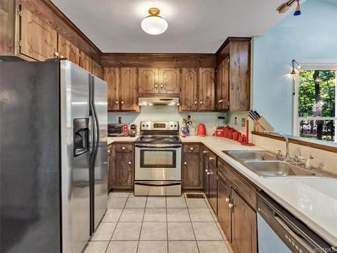 14601 Mill Spring Cir, Midlothian, VA 23112 photo 9