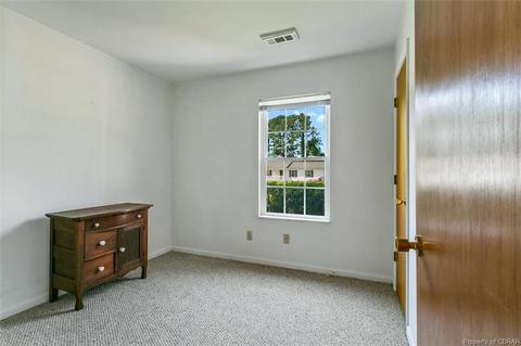 1875 Highland Dr, Gloucester Point, VA 23062 photo 22