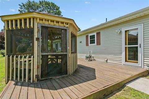 1875 Highland Dr, Gloucester Point, VA 23062 photo 31