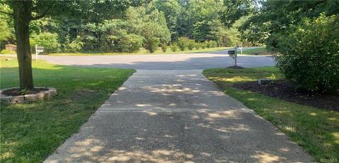 4204 Hall Oaks Dr, Gloucester, VA 23061 photo 3