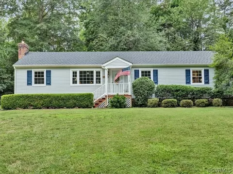2437 E Deerpath Dr, Powhatan, VA 23139 photo 2