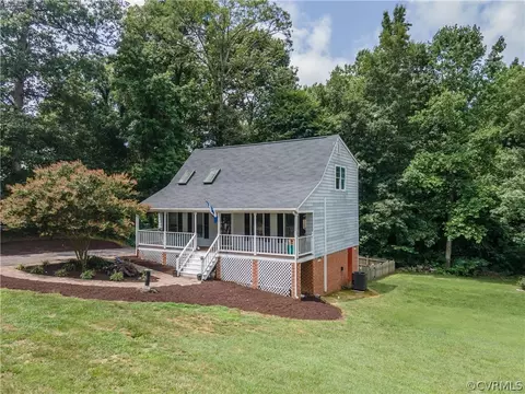 7406 Native Dancer Dr, Midlothian, VA 23112 photo 3