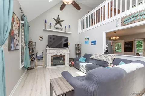 7406 Native Dancer Dr, Midlothian, VA 23112 photo 9