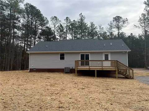 835 Eastham Rd, Bumpass, VA 23024 photo 3