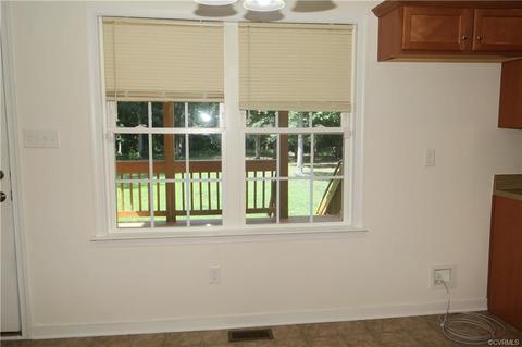 4016 Evelake Rd, North Chesterfield, VA 23237 photo 9