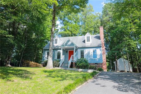 7103 Spring Trace Ct, Midlothian, VA 23112 photo 2