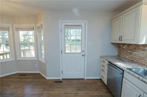 7103 Spring Trace Ct, Midlothian, VA 23112 photo 16