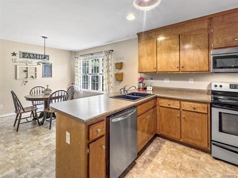 6118 Walking Path Ln, Midlothian, VA 23112 photo 7