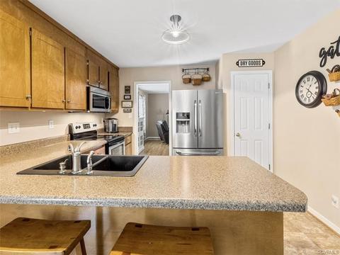 6118 Walking Path Ln, Midlothian, VA 23112 photo 11