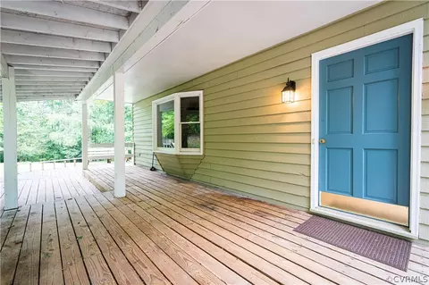 2462 E Deerpath Dr, Powhatan, VA 23139 photo 3