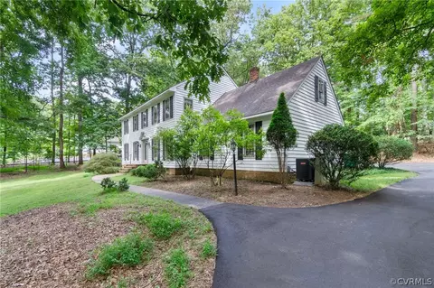 3901 Victoria Ln, Midlothian, VA 23113 photo 2