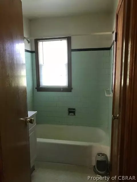 5245 Aberdeen Creek Rd, Gloucester, VA 23061 photo 5
